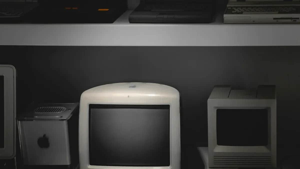 Prediction notebook: how to check what technology promised