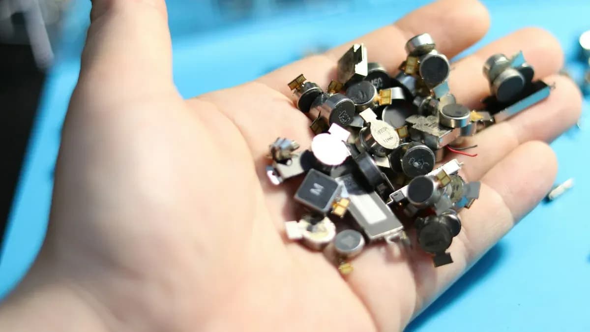 What e-waste will look like with ever smarter devices